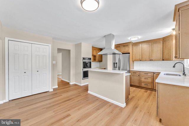 719 CRESTBROOK AVE, Cherry Hill, NJ 08003