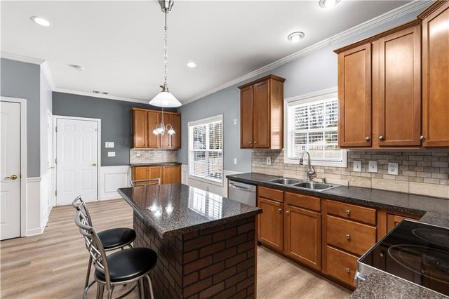 7420 Mobley Court, Winston, GA 30187