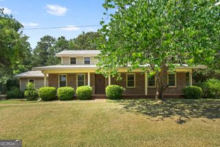 267 Ellistown Road, Jackson, GA 30233