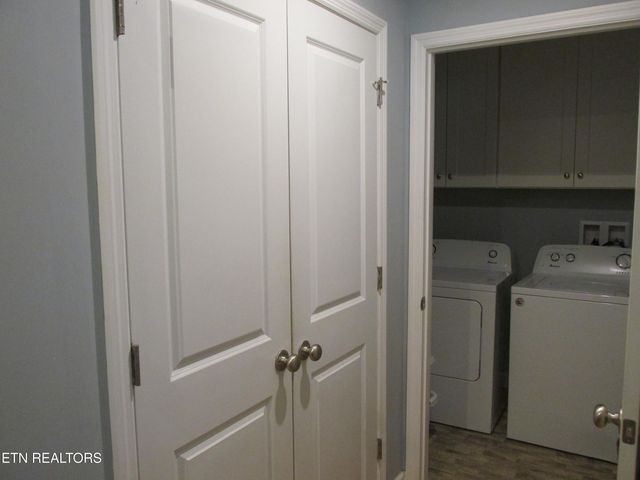 300 Tennessee Ave, Greenback, TN 37742