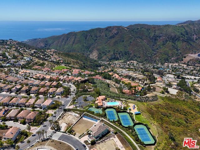 16895 Calle De Sarah, Pacific Palisades (los Angeles), CA 90272