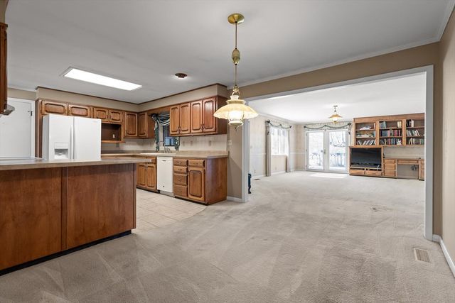 306 Robinwood Dr, Dalton, GA 30721