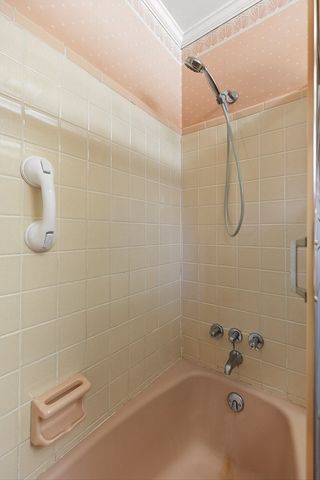 306 Robinwood Dr, Dalton, GA 30721