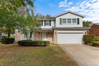 1880 PELICAN Court, Troy, MI 48084