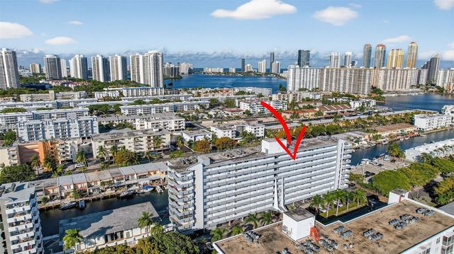 3703 NE 166th St 904, North Miami Beach, FL 33160