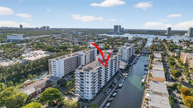 3703 NE 166th St 904, North Miami Beach, FL 33160