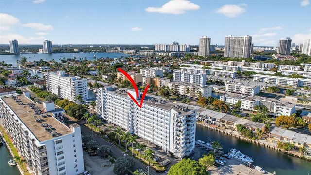 3703 NE 166th St 904, North Miami Beach, FL 33160