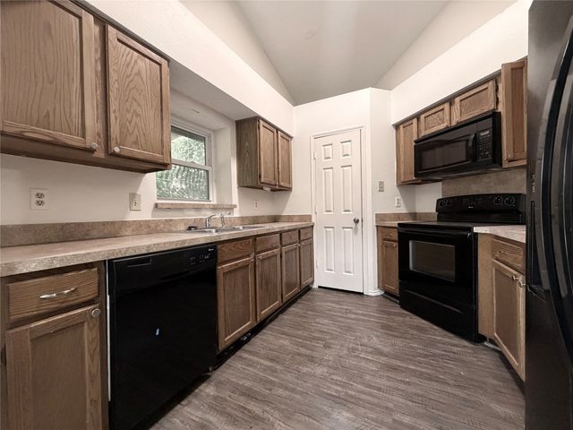 1334 Mimosa Lane, Lewisville, TX 75077