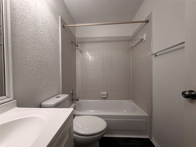1334 Mimosa Lane, Lewisville, TX 75077