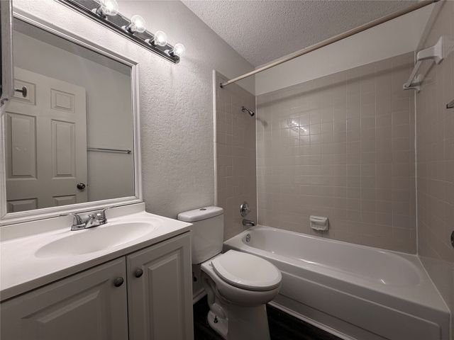 1334 Mimosa Lane, Lewisville, TX 75077