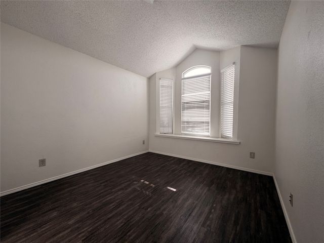 1334 Mimosa Lane, Lewisville, TX 75077