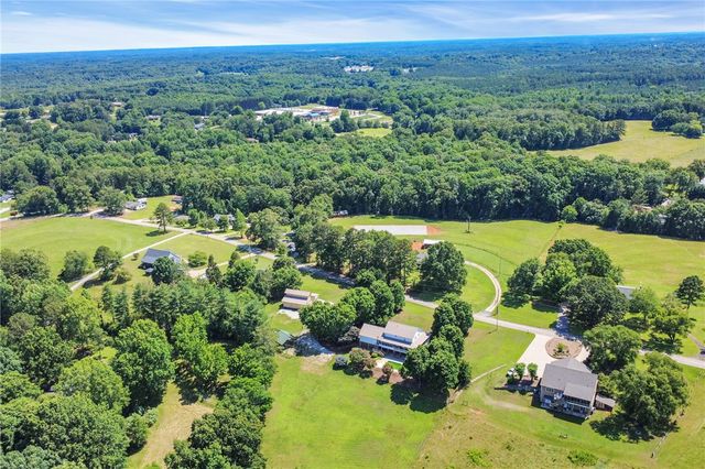 259 Winstead Road, West Union, SC 29696
