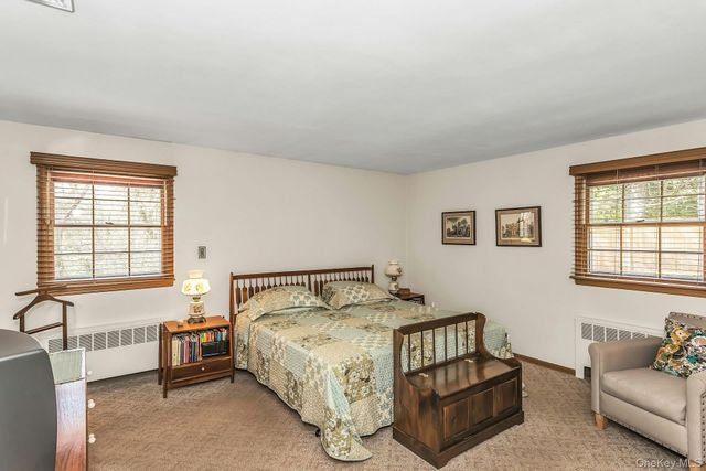 16 Buckingham Drive, Dix Hills, NY 11746