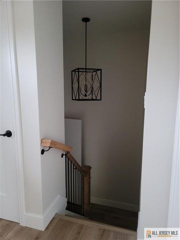 7 Cheltenham Place 707, Sayreville, NJ 08872