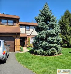 7 Cheltenham Place 707, Sayreville, NJ 08872