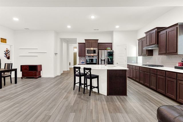 817 Amy Boulevard, Anna, TX 75409