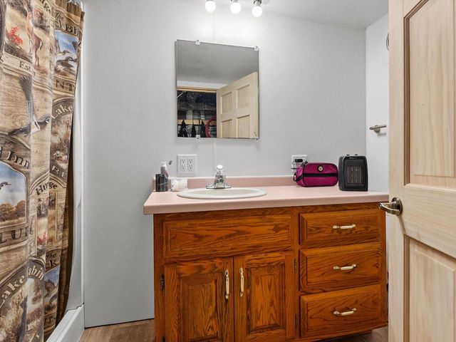 3106 E County Highway V, Mishicot, WI 54228