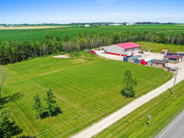 3106 E County Highway V, Mishicot, WI 54228
