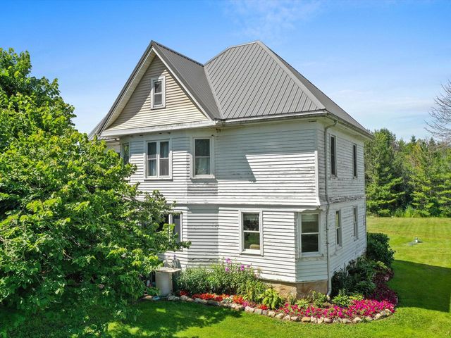 3106 E County Highway V, Mishicot, WI 54228