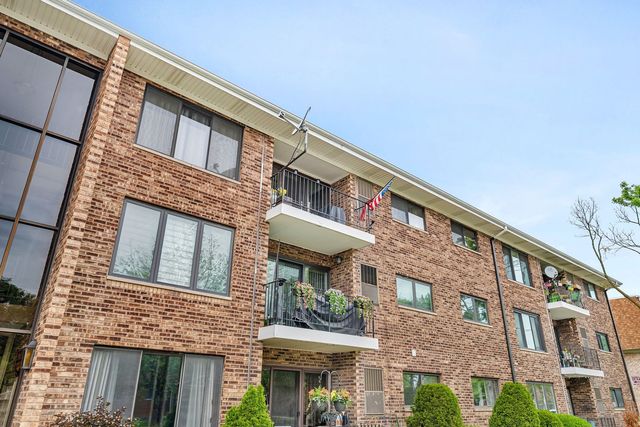 8820 Mobile Avenue 3C, Oak Lawn, IL 60453