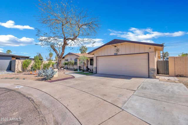 4007 W SOLAR Drive, Phoenix, AZ 85051