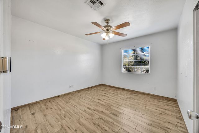 4007 W SOLAR Drive, Phoenix, AZ 85051