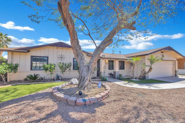 4007 W SOLAR Drive, Phoenix, AZ 85051