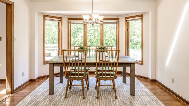 942 Arrowwood Drive, Carmel, IN 46033