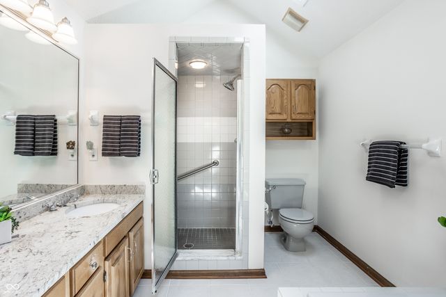 942 Arrowwood Drive, Carmel, IN 46033