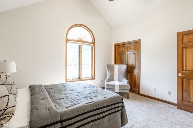 942 Arrowwood Drive, Carmel, IN 46033