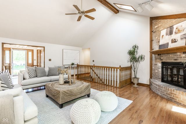 942 Arrowwood Drive, Carmel, IN 46033