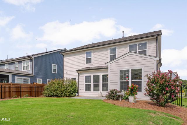 2517 Great Daisy Lane, New Hill, NC 27562
