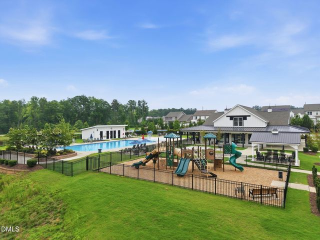 2517 Great Daisy Lane, New Hill, NC 27562