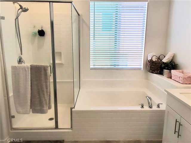 16229 Castello Lane 6, Fontana, CA 92336