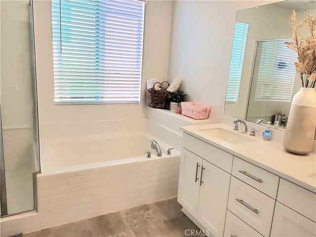 16229 Castello Lane 6, Fontana, CA 92336