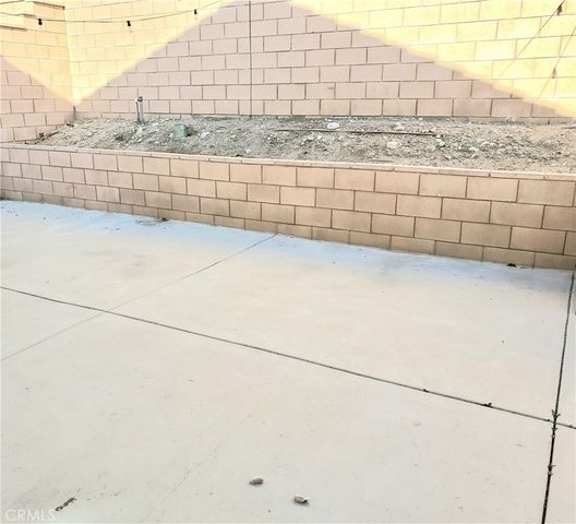 16229 Castello Lane 6, Fontana, CA 92336
