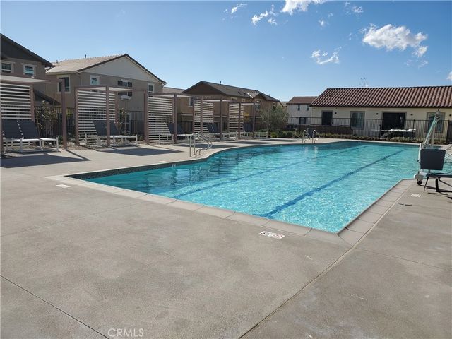16229 Castello Lane 6, Fontana, CA 92336