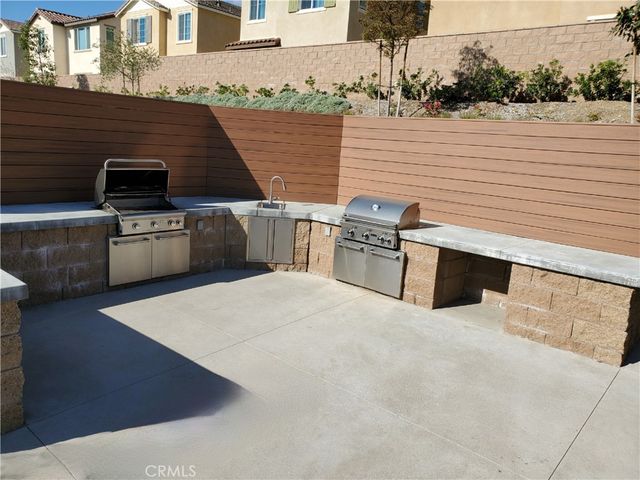 16229 Castello Lane 6, Fontana, CA 92336