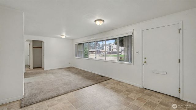 6514 Steilacoom Boulevard SW, Lakewood, WA 98499