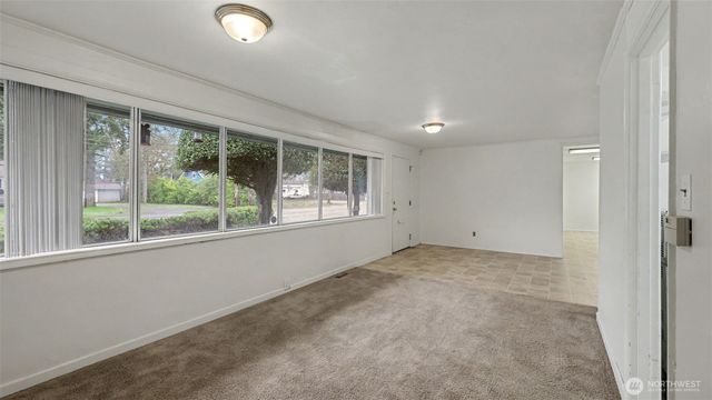 6514 Steilacoom Boulevard SW, Lakewood, WA 98499