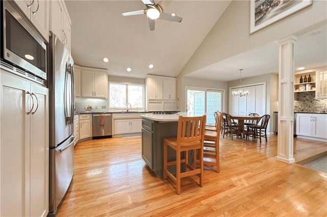 9728 High Drive, Leawood, KS 66206