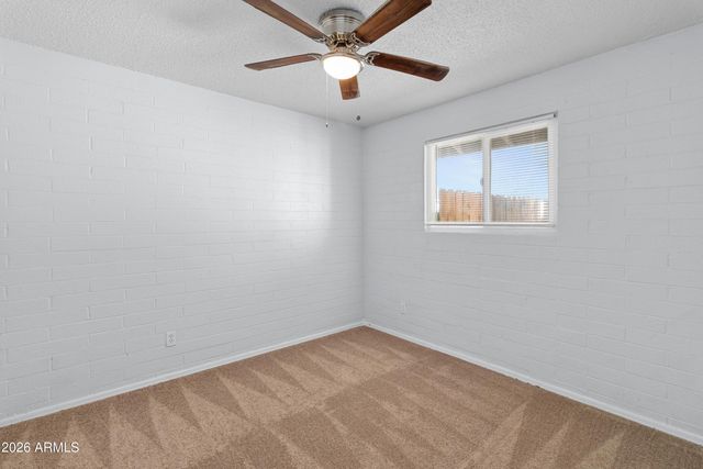 1638 W DESERT COVE Avenue W b, Phoenix, AZ 85029