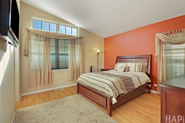 274 Prairie View Lane 274, Wheeling, IL 60090