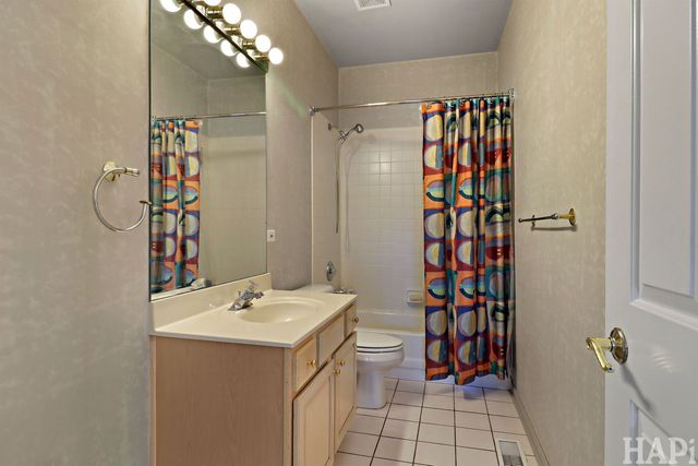 274 Prairie View Lane 274, Wheeling, IL 60090