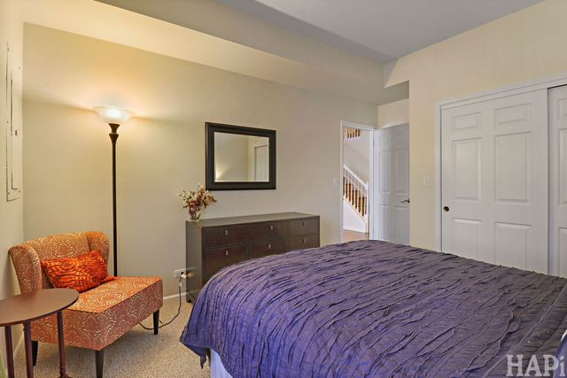 274 Prairie View Lane 274, Wheeling, IL 60090