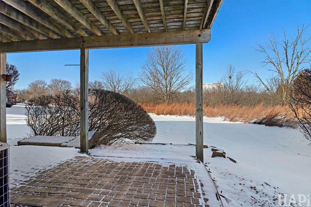 274 Prairie View Lane 274, Wheeling, IL 60090