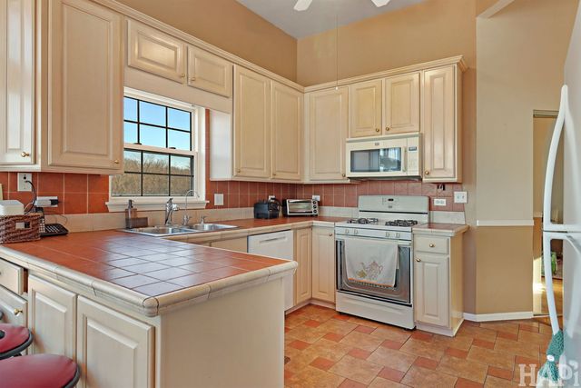 274 Prairie View Lane 274, Wheeling, IL 60090