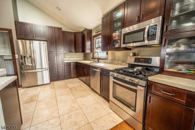 526 Westwood Ave, Long Branch City, NJ 07740