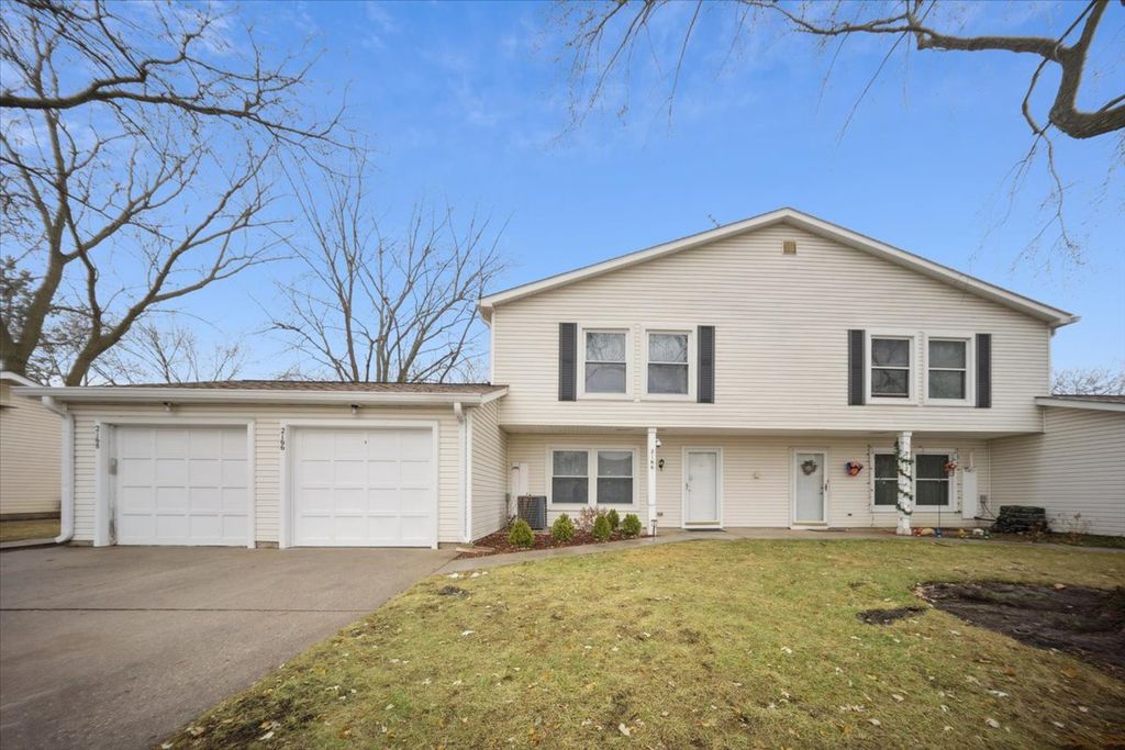 2166 N Heather Lane 43A, Palatine, IL 60074