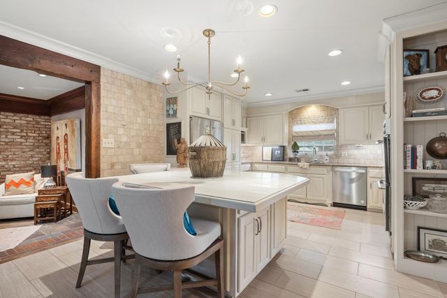 4300 AMBER LN, Memphis, TN 38111